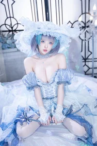Qing Shui You Nai Cheshire Dress Cosplay: An Elegant and Playful Interpretation in 43 Enchanting Images - image 6