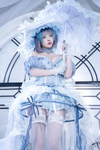 Qing Shui You Nai Cheshire Dress Cosplay: An Elegant and Playful Interpretation in 43 Enchanting Images - image 11