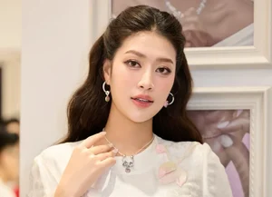 Thien An Requests Staff to Drop Her Miss Grand Title for a Closer Connection - image 2