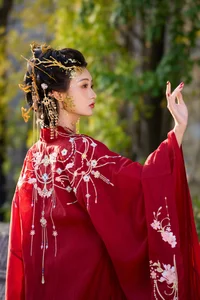 Casual Elegance: YiTuYu Art Language Vol.8082 Featuring Chen Nian Xiao Jiu - image 13