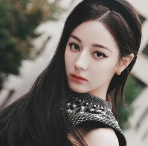 Is Dilraba Dilmurat Leaving Her Agency After 13 Years? Latest News and Career Updates on the Iconic Chinese C-Drama Superstar - image 2