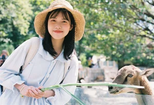 Creative Visual Expressions: YiTuYu Art Language Vol.10368 Cui Cui Sha Tian Diao Ya - image 1