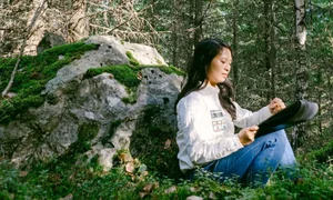The Global Journey of a Female Artist Seeking Creative Inspiration Worldwide - image 6