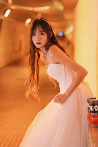 Exploring YiTuYu Art Language Vol.4347: A Unique Photoshoot with Tu Zi Zzz Bu Chi Hu Luo Bo - image 3