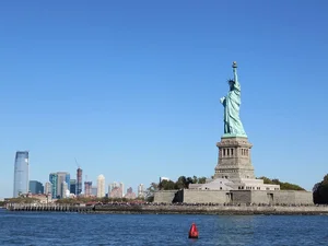 Unveiling the Hidden Secrets of the Statue of Liberty's Iconic Torch: A Journey Through American History - image 7
