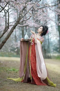 Exploring the Elegance of Zhou Xuan Yi in YiTuYu Art Language Vol.6621 - image 11