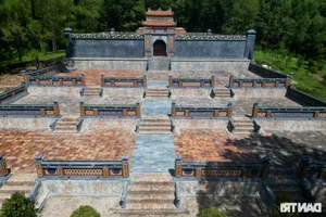 The Architectural Splendor of Empress Dowager Tu Du's Tomb in Hue's Pine Forests - image 6
