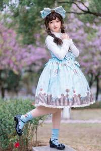 Sweet Lolita Dreams with Nuo Mi Tuan - image 9