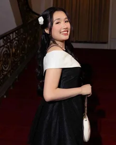 Jenny Huynh at 20: The Evolution of a Gen Z Icon and Study Abroad Influencer - image 6