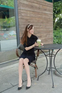 IESS Wanping Sweet Frappuccino and Lemon Peel – Hosiery and Leg Model Series - image 8