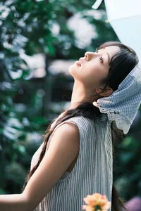 Visual Elegance: YiTuYu Art Language Vol.7348 Min Zui Xiao Mo Xuan Collection - image 10