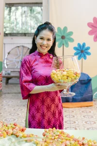 Hue Royal Cakes Set Vietnam Record: A Culinary Masterpiece from the Imperial City - image 0