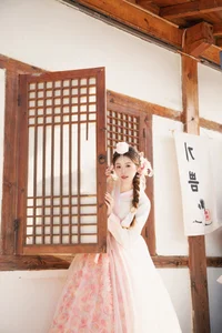 Captivating Portraits: YiTuYu Art Language Vol.7340 Fei Tian Xiao Mo Nu - image 12