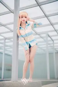 Coser Momo: Marin Kitagawa Swimsuit Ver. – Radiant Charm by the Pool - image 2