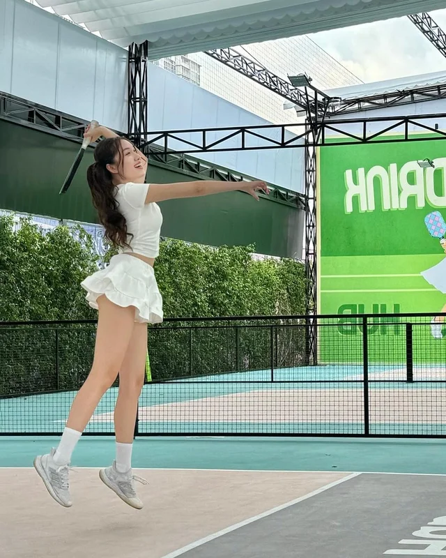Trendy Pickleball Outfits: Stylish Sportswear Inspiration for Women from Vietnamese Fashion Icons