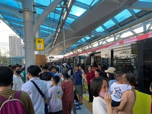 Hanoi Metro Success: Impressive Statistics from the First 15 Days of Nhon-Hanoi Station Line Operation - image 11