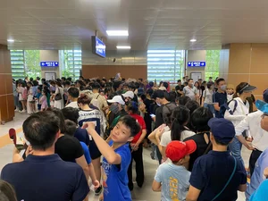 Hanoi Metro Success: Impressive Statistics from the First 15 Days of Nhon-Hanoi Station Line Operation - image 19