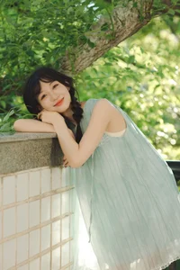 Exploring Aesthetic Portraits in YiTuYu Art Language Vol.7574 - image 1