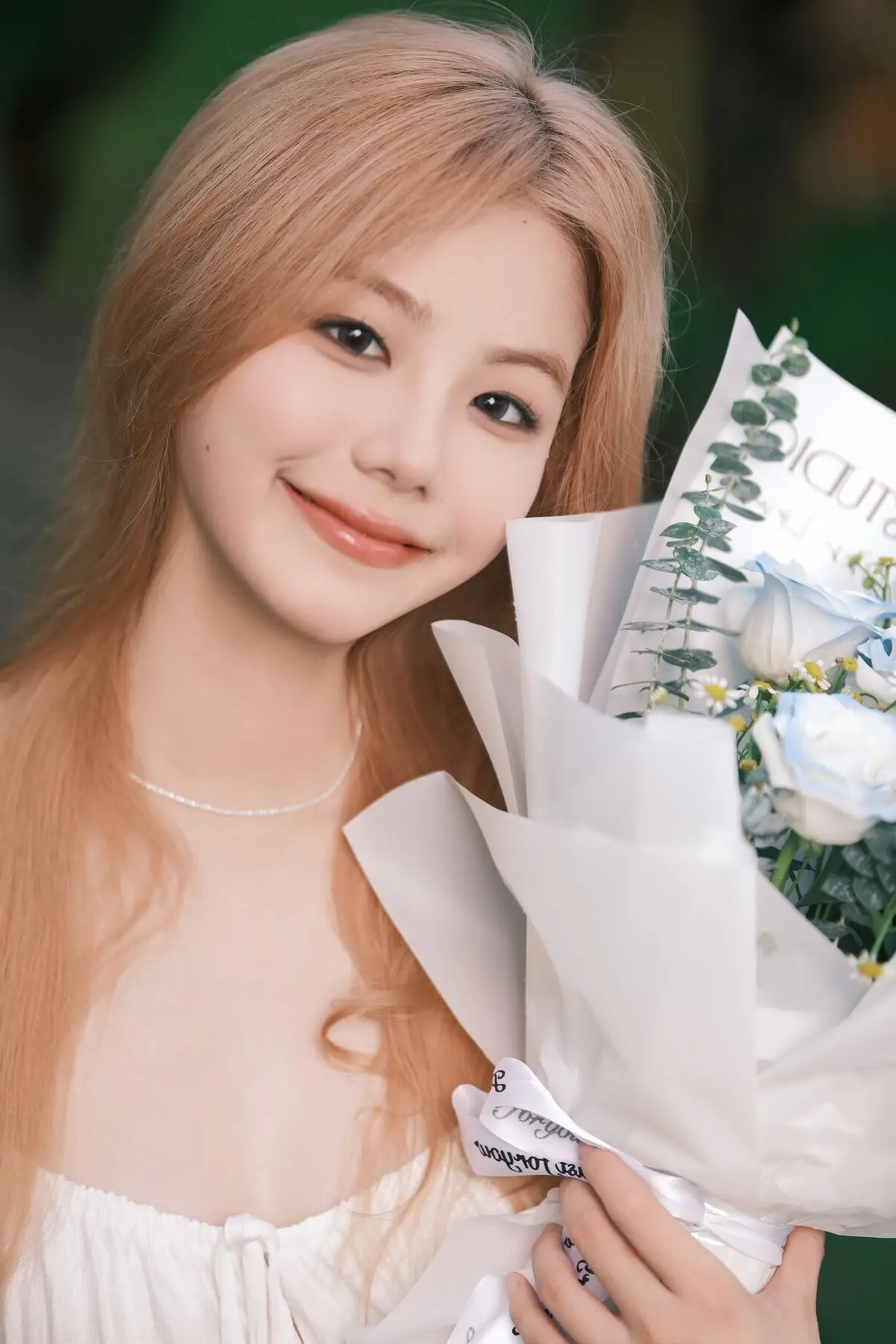 Lin You Ga Ga: Pure Beauty Unveiled in YiTuYu Art Language Vol.8638