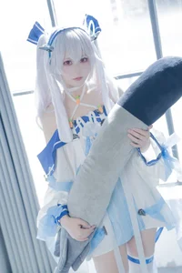 Stunning Laffey II Azur Lane Cosplay Gallery by Lunananya – High-Quality 56-Image Collection for Anime and Gaming Fans - image 20