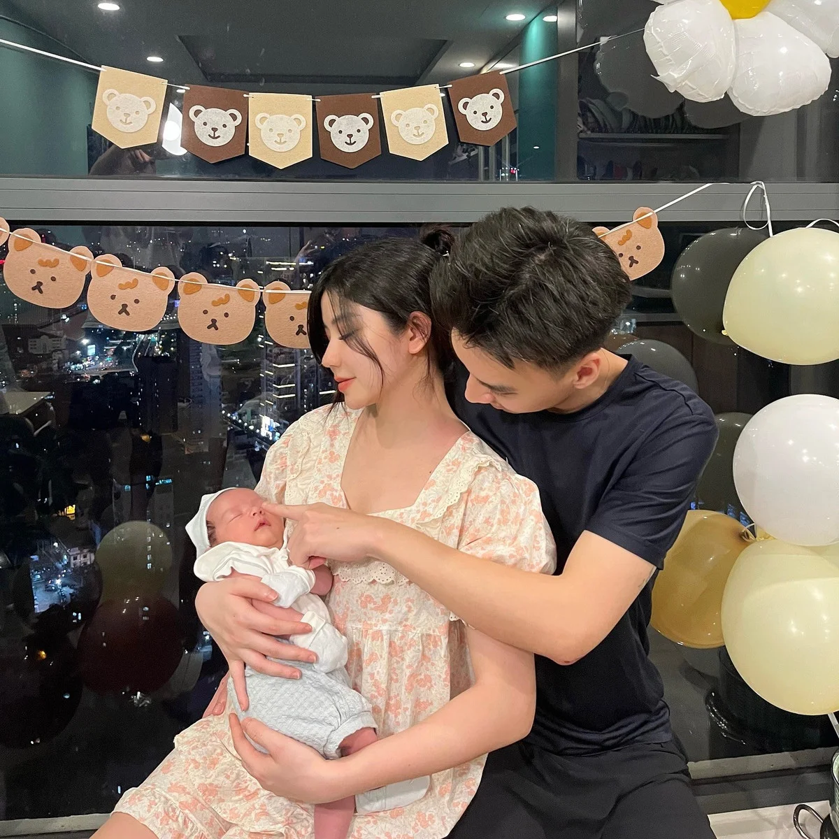 Vietnamese Social Media Icon An Japan Celebrates Heartwarming First Birthday as a Mother