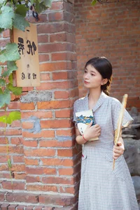 Artistic Expression in YiTuYu Vol.10295 Featuring the Captivating Yi Ming Photo Series - image 4