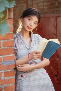 Artistic Expression in YiTuYu Vol.10295 Featuring the Captivating Yi Ming Photo Series - image 42