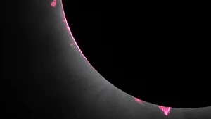 Breathtaking Cosmos: Top 10 Most Impressive Space Photos of 2024 - image 6