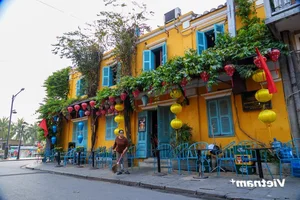 Experience the Serene Beauty of Hoi An Ancient Town at Dawn: A Peaceful Journey Through Vietnam’s Most Charming UNESCO World Heritage Site - image 9