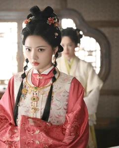 Review: Lương Trần Mỹ Cẩm (2026) Faces Criticism for Script and Performance - image 7