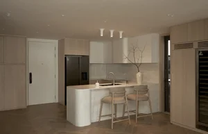 Artistic 110 sqm Loft Apartment Design: Transforming Modern Living Into a Creative Gallery Space - image 0
