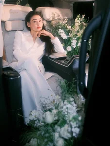 Cecilia Cheung: The Ageless Style Icon and Her Impact on Modern Fashion - image 4