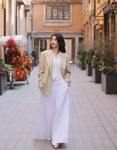 Cecilia Cheung: The Ageless Style Icon and Her Impact on Modern Fashion - image 6