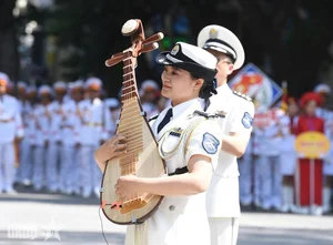Spectacular International Police Parade: Showcasing Global Unity through Music and Elite Performance - image 31