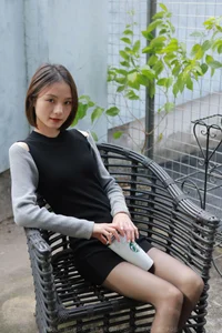 Bold and Sexy: Xiao Liu in Leopard Print for IESS Stocking Gallery - image 17