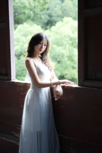 Xiao U in YiTuYu Art Language Vol.10401: A Masterclass in Modern Aesthetic Portrait Photography - image 15