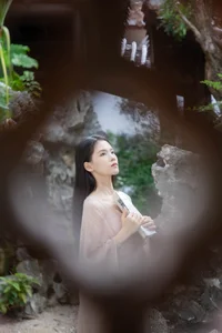 Sophisticated Portraiture: YiTuYu Art Language Vol.10396 with Chen Shi Er Ing - image 7
