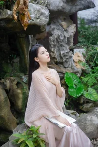 Sophisticated Portraiture: YiTuYu Art Language Vol.10396 with Chen Shi Er Ing - image 23