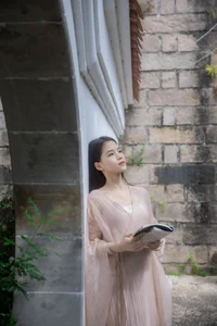 Sophisticated Portraiture: YiTuYu Art Language Vol.10396 with Chen Shi Er Ing - image 14