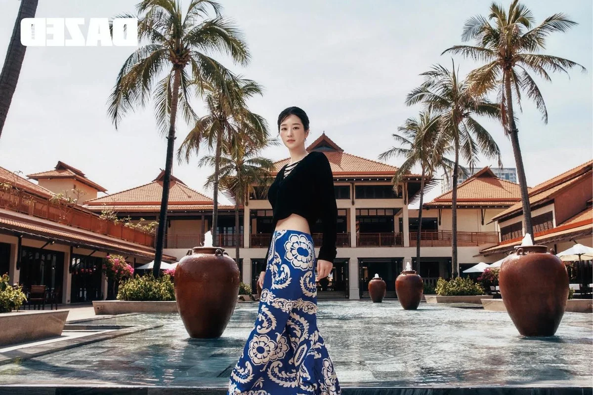 Korean Beauty Icon Stuns in Hoi An: A Perfect Blend of Elegance and Ancient Charm