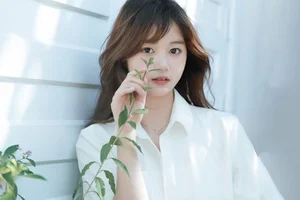 Creative Visual Expressions in Art Language Vol.4901 Fei Xiang De Qi E - image 32