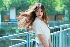 Creative Visual Expressions in Art Language Vol.4901 Fei Xiang De Qi E - image 7