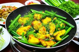 Beyond Pho: Discover the Best Must-Try Street Foods in Hanoi - image 5