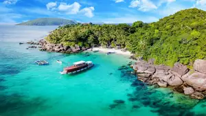 Discover Phu Quoc: A Tropical Island Paradise with Breathtaking Pristine Landscapes - image 5