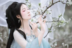 YiTuYu Art Language Vol.6595: Rui Xue Mizuyuki - Elegant and Artistic Model Gallery - image 2