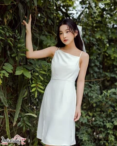 The Ethereal Beauty of Thu Ha Ceri: A Visual Journey of Modern Elegance - image 14