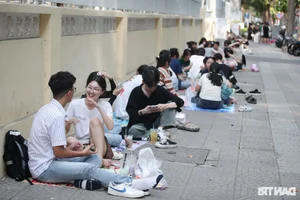 24 Hours in Ho Chi Minh City: A National Day Historical Photo Tour - image 14