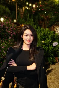 Vu Thanh Quynh: The Inspiring Journey of a Beauty Icon's Transformation - image 8