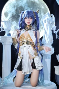 Stunning Iuno Cosplay by PoppaChan from Wuthering Waves: A Masterpiece of Detail and Gaming Artistry (Part02) - image 2