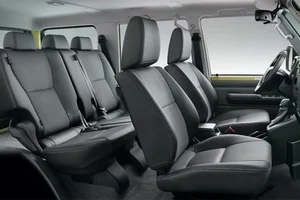Toyota Land Cruiser Urban Style 2027: A Sophisticated SUV Unveiled at Tokyo 2026 - image 7
